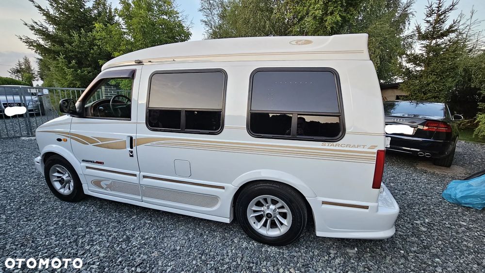 Chevrolet Astro - 22