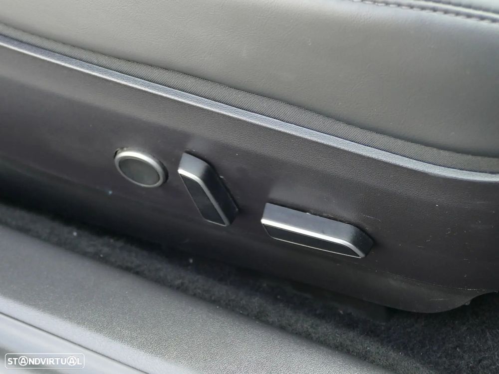 Tesla Model 3 Long Range Tração Integral - 26