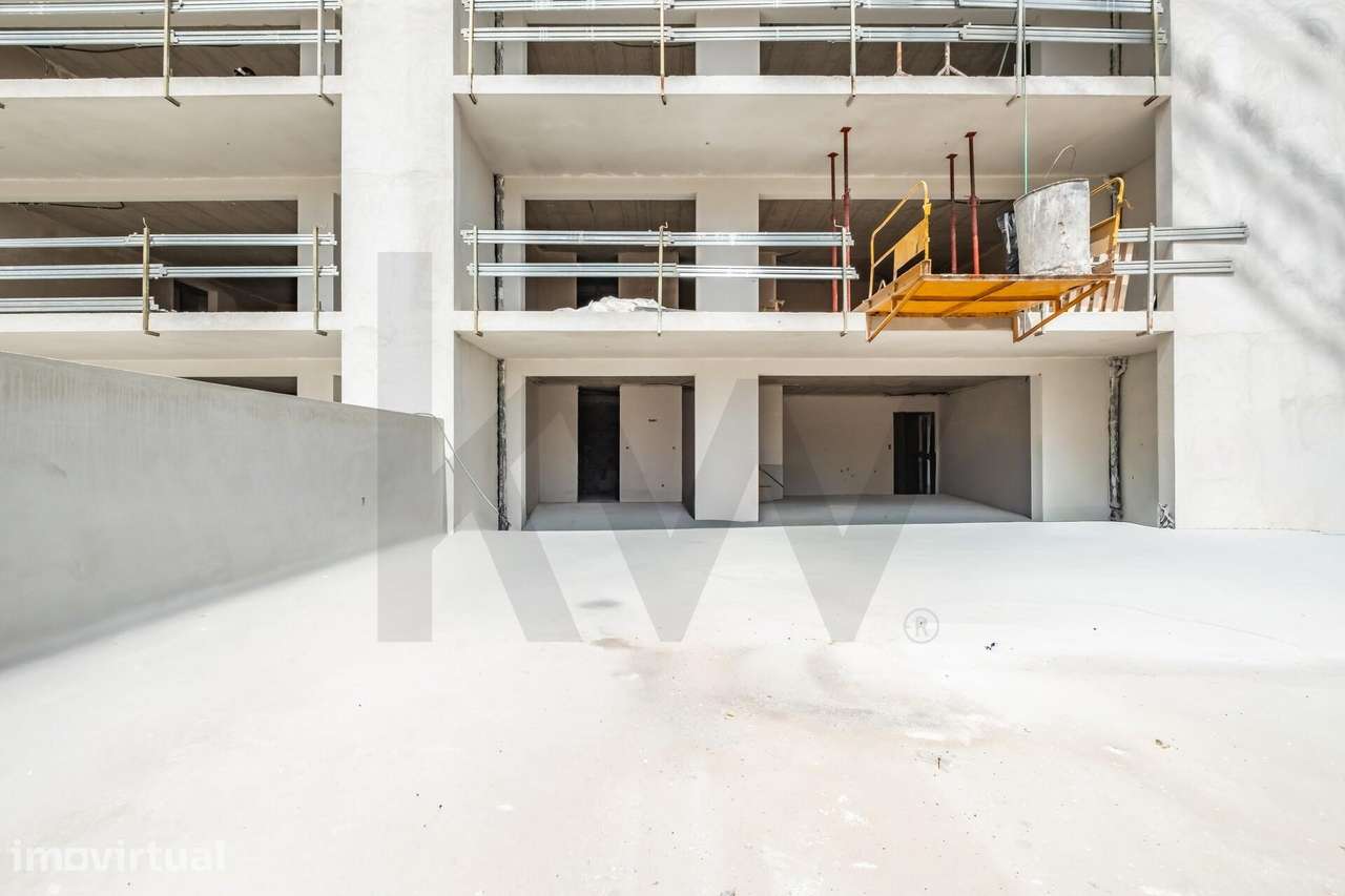 Apartamento T1 novo, com quintal - Grande imagem: 3/14