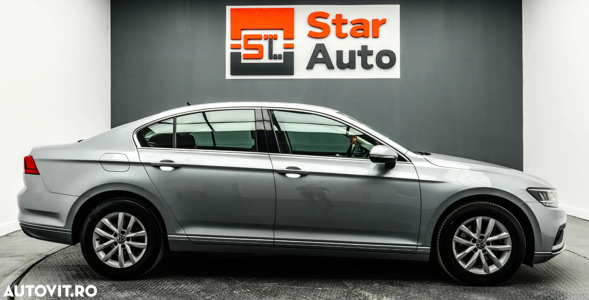 Volkswagen Passat 2.0 TDI DSG Comfortline - 11