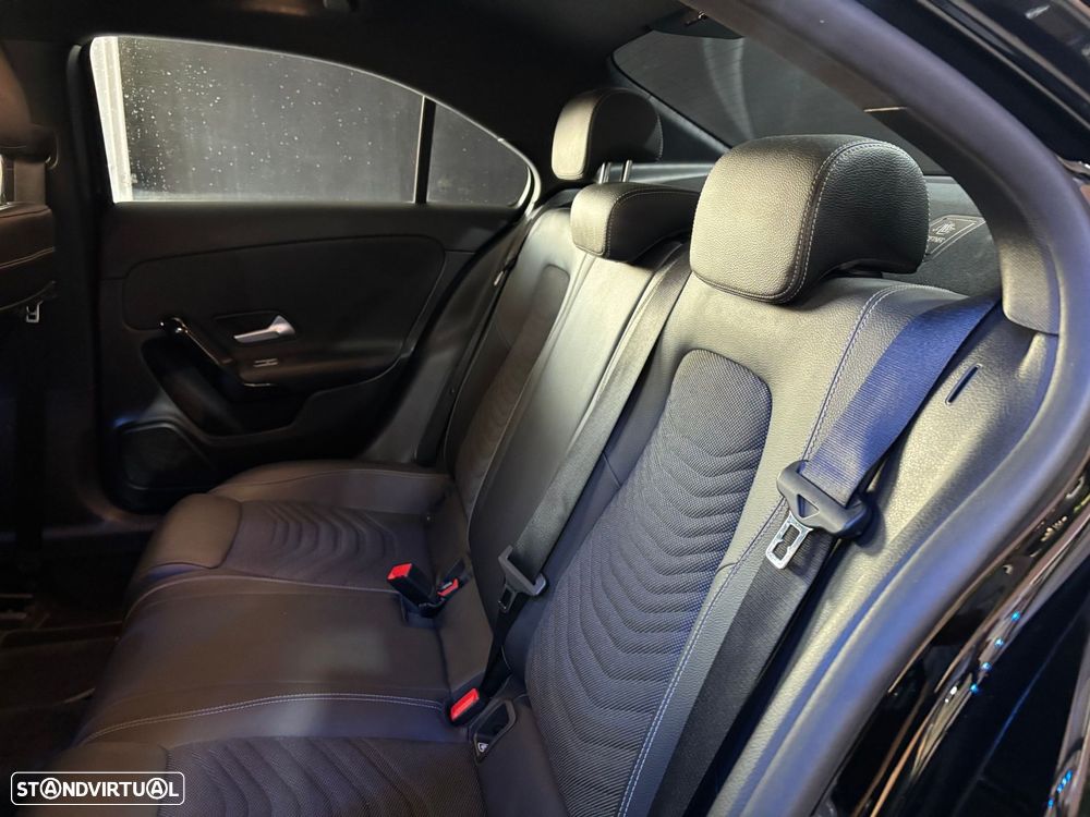 Mercedes-Benz A 180 Limousine - 18