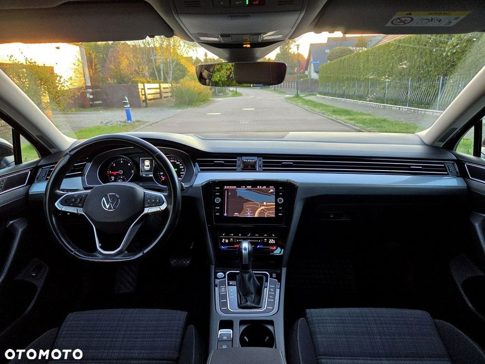 Volkswagen Passat 2.0 TDI SCR Highline DSG - 13