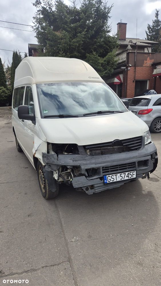 Volkswagen Transporter Shuttle Kurz - 3