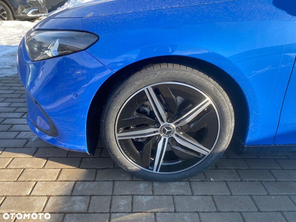 Mercedes-Benz CLA - 7