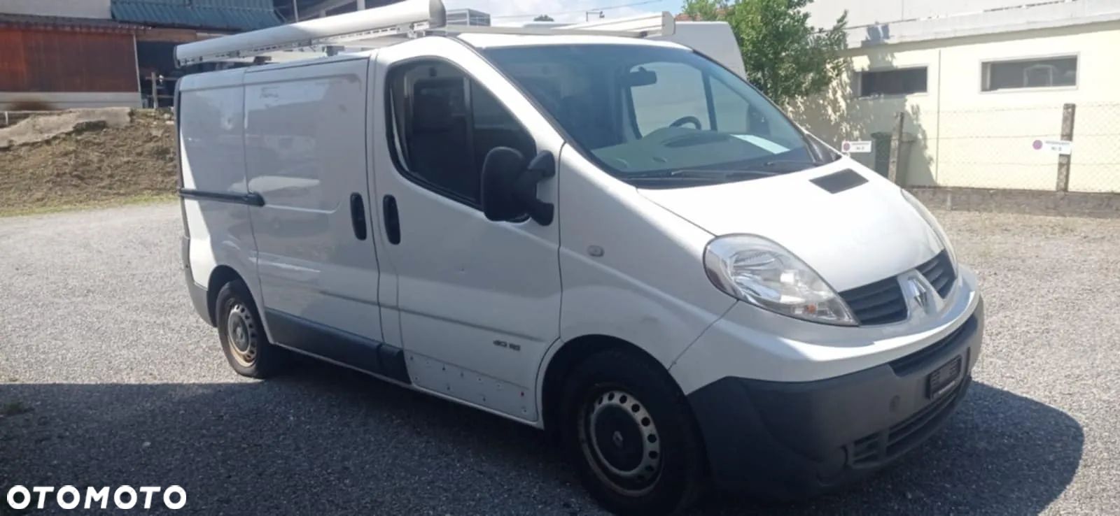 Renault Trafic - 1