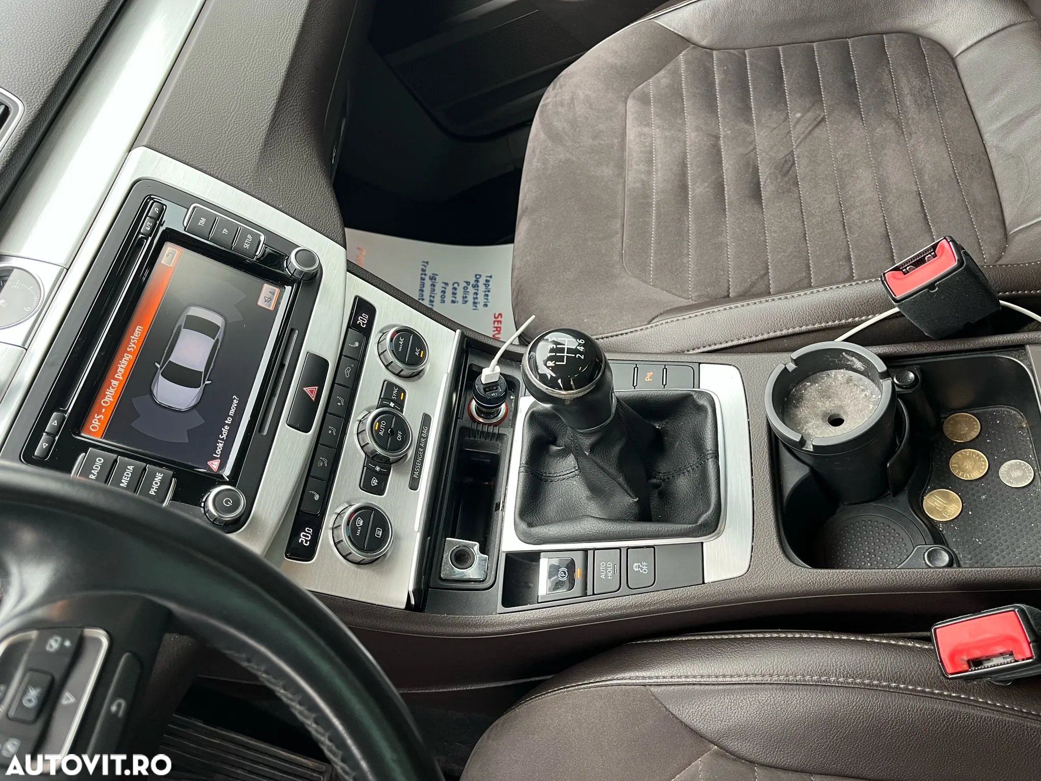Volkswagen Passat Variant 2.0 TDI BlueMotion Technology Highline - 14