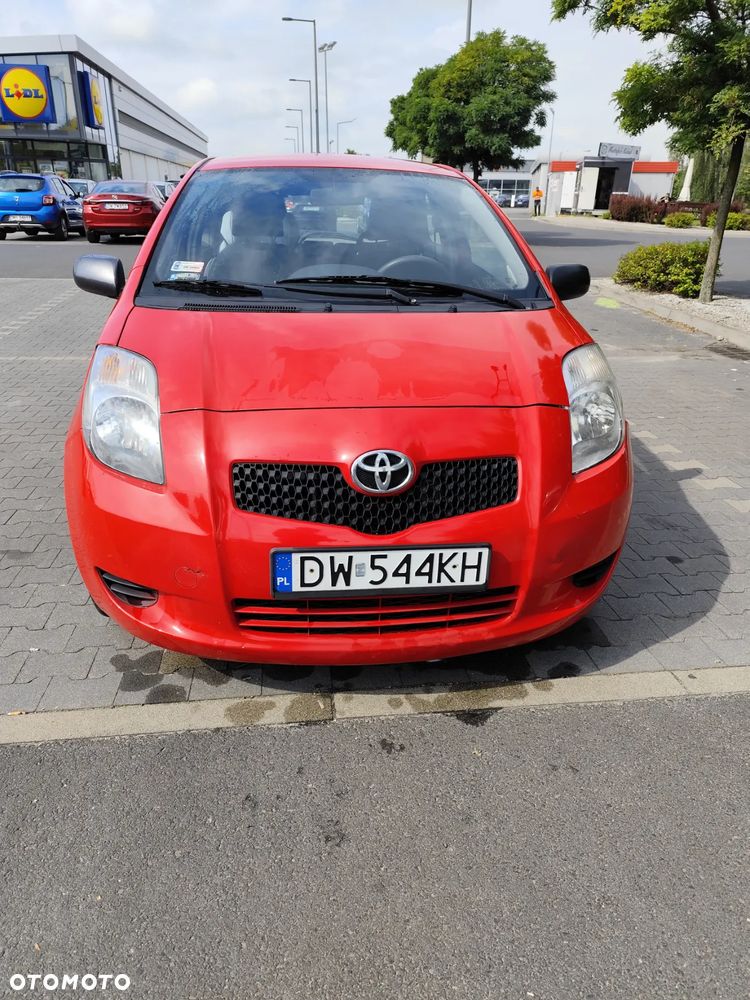 Toyota Yaris 1.0 Luna - 11