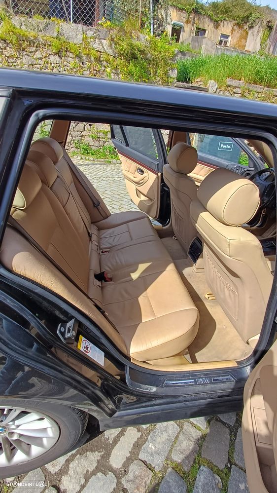 BMW 525 dA Touring - 9