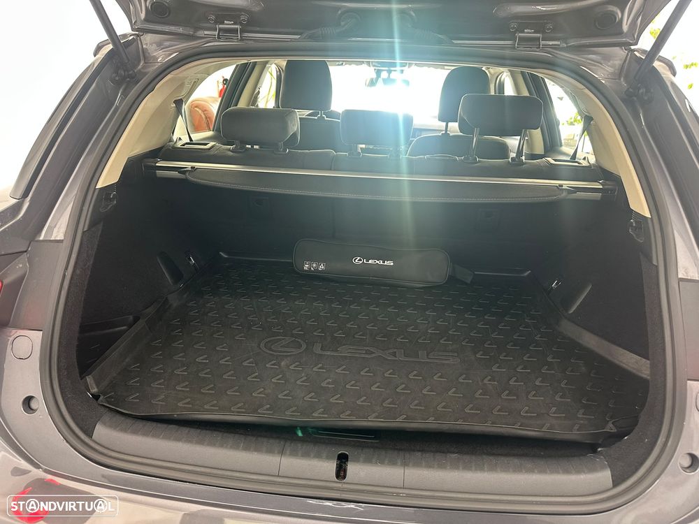 Lexus CT 200h Business - 26