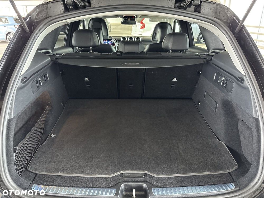 Mercedes-Benz GLC - 26