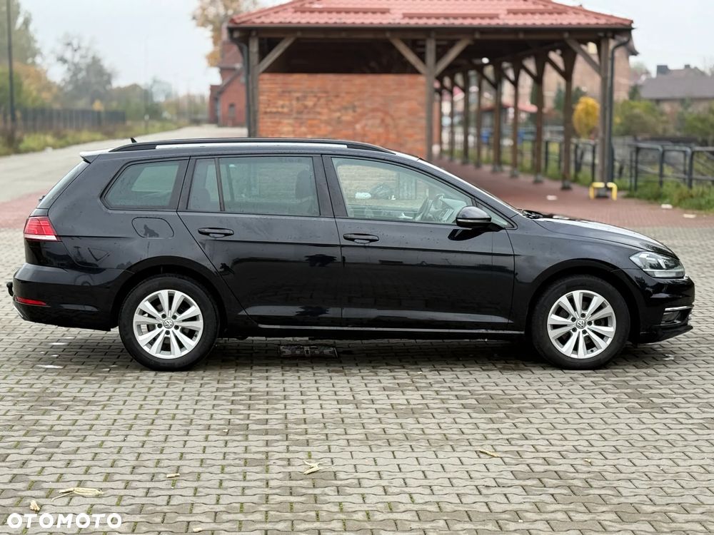 Volkswagen Golf 1.6 TDI SCR DSG Comfortline - 4