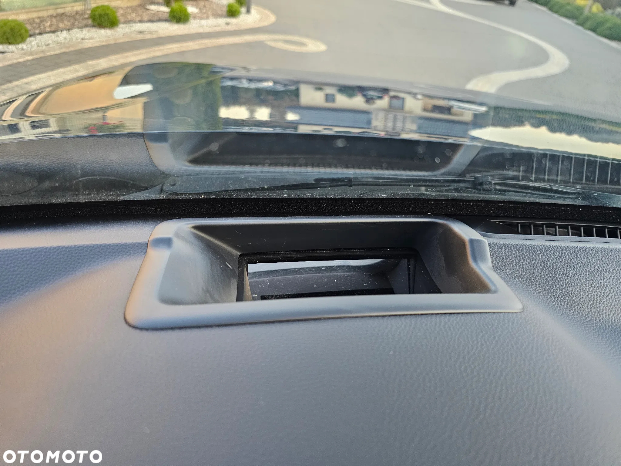 Honda CR-V 2.0 i-MMD HEV Elegance AWD CVT - 34