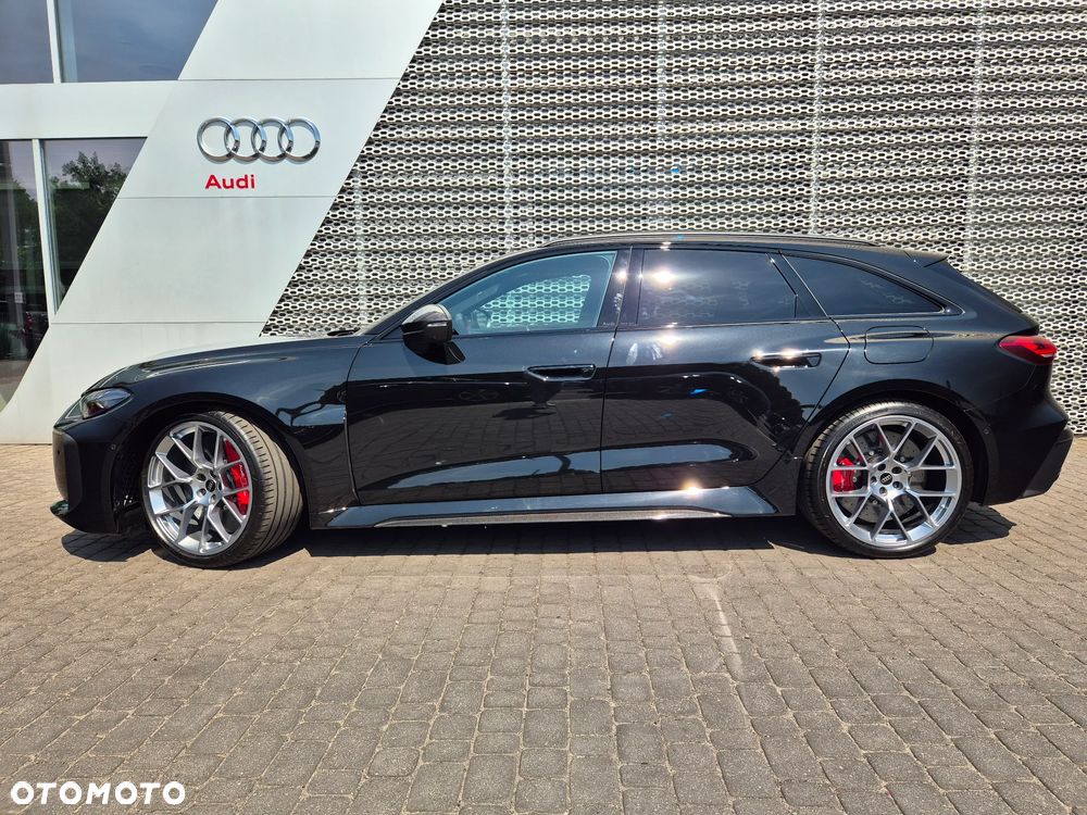Audi RS5 Avant - 5