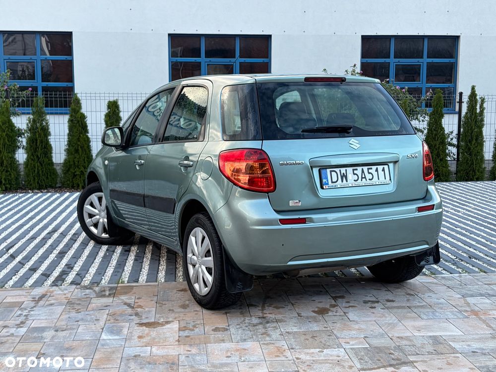 Suzuki SX4 - 6