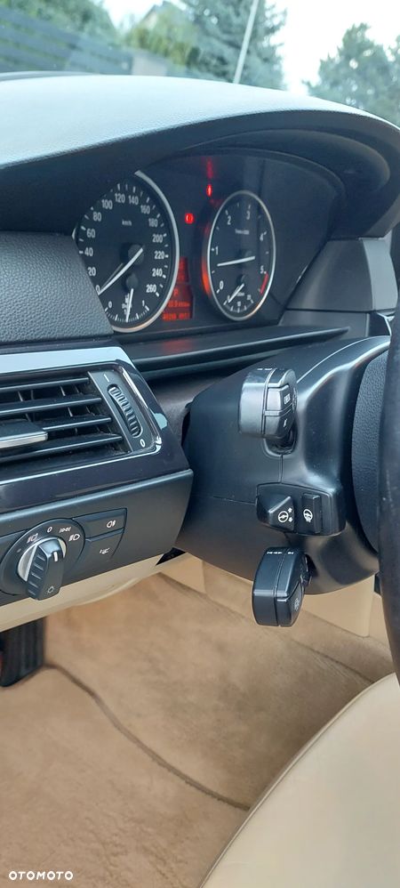 BMW Seria 5 - 35