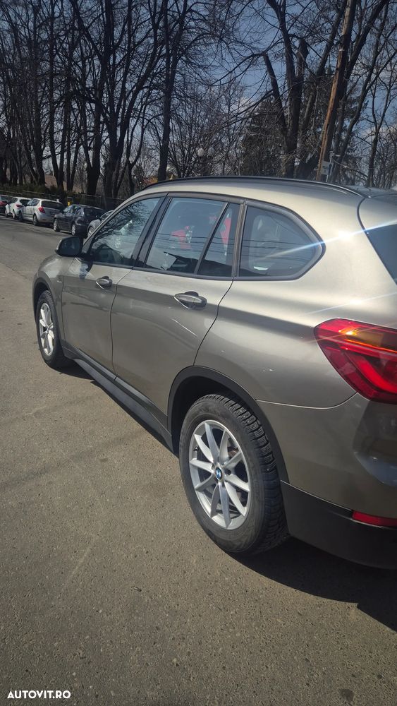 BMW X1 sDrive18i - 4