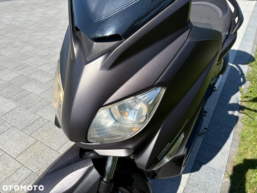 Yamaha X-max - 7