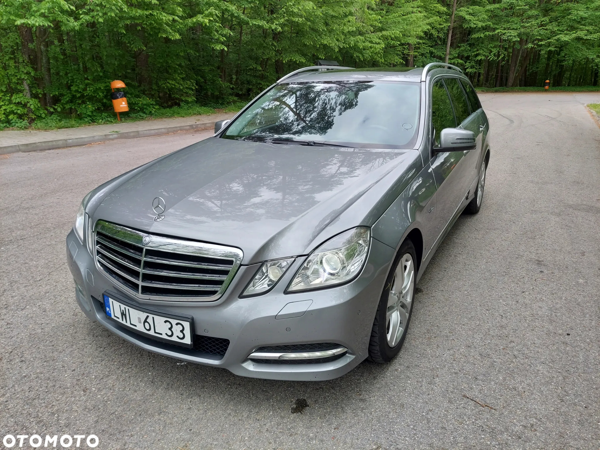 Mercedes-Benz Klasa E 220 T CDI DPF BlueEFFICIENCY Automatik Avantgarde - 2
