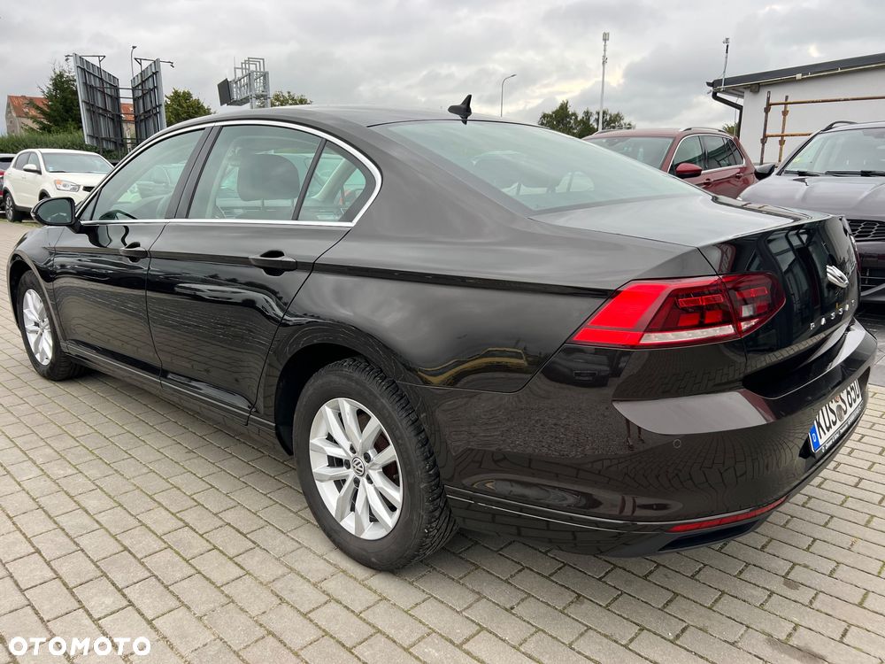 Volkswagen Passat 2.0 TDI BMT Comfortline - 4
