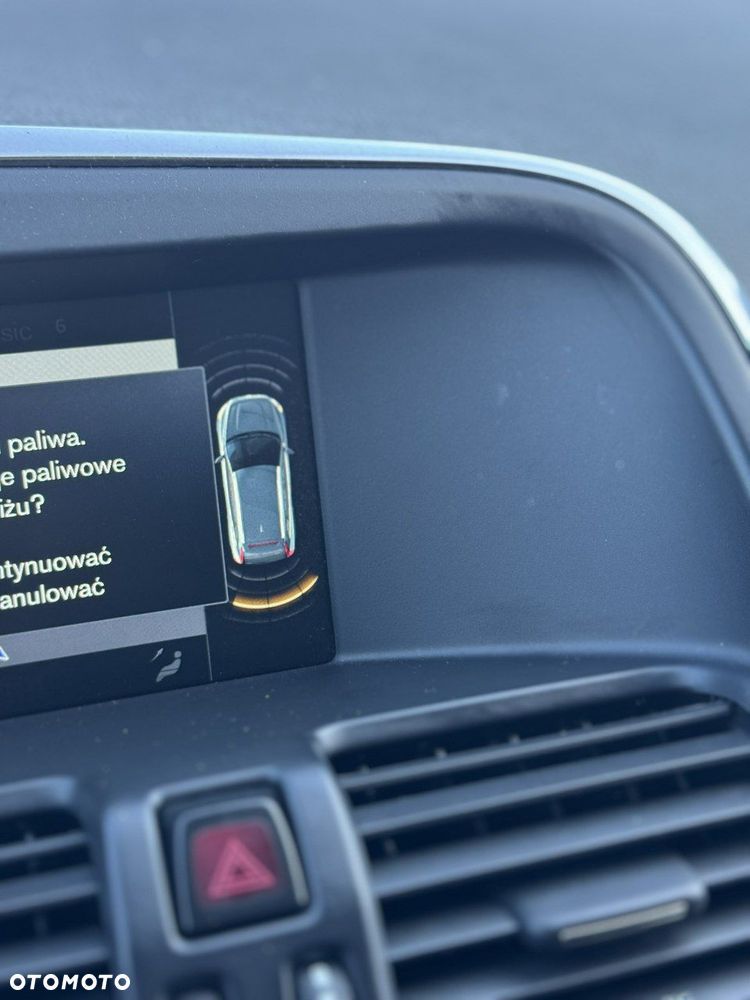 Volvo XC 60 - 32
