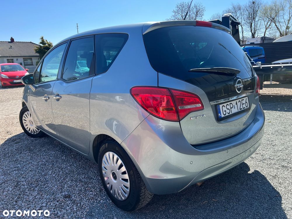 Opel Meriva 1.4 T Cosmo S&S - 13