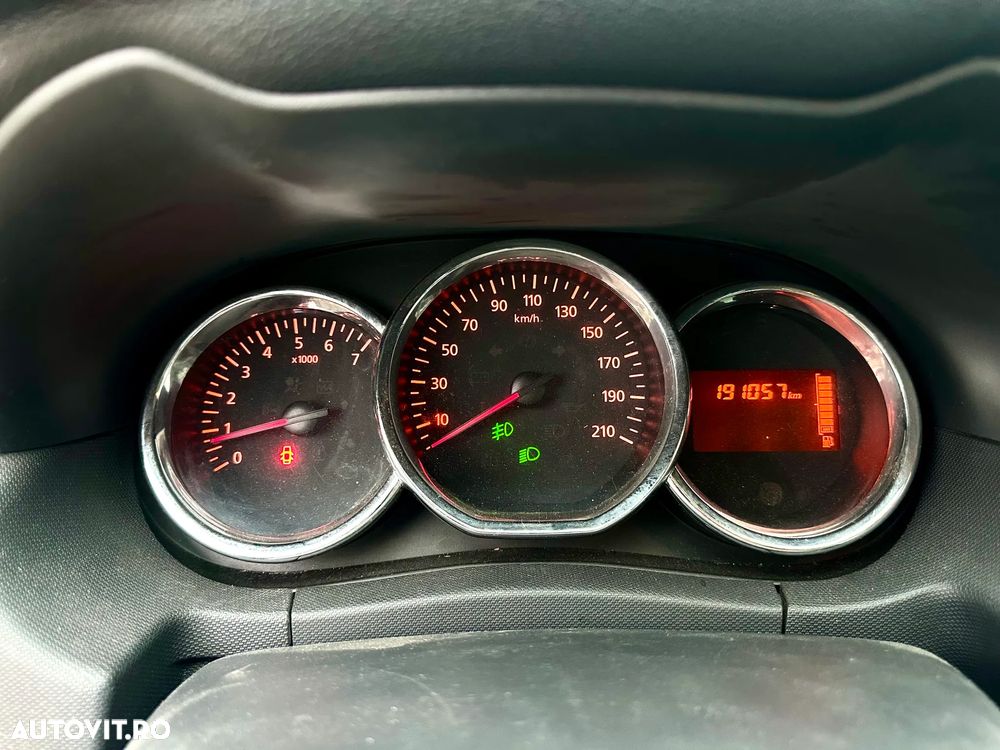 Dacia Duster 1.2 TCe 4x2 Laureate - 9