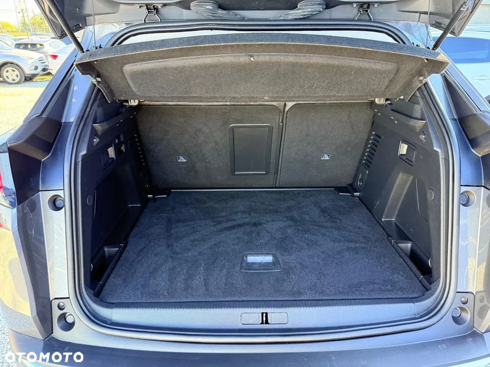 Peugeot 3008 1.5 BlueHDi Allure S&S EAT8 - 29