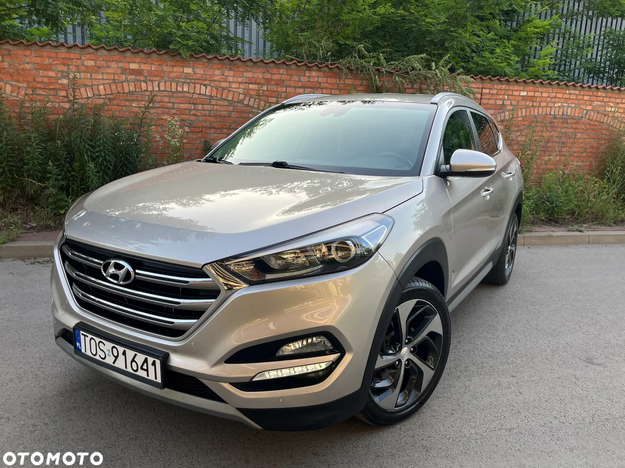 Hyundai Tucson 1.7 CRDI BlueDrive Comfort 2WD - 14