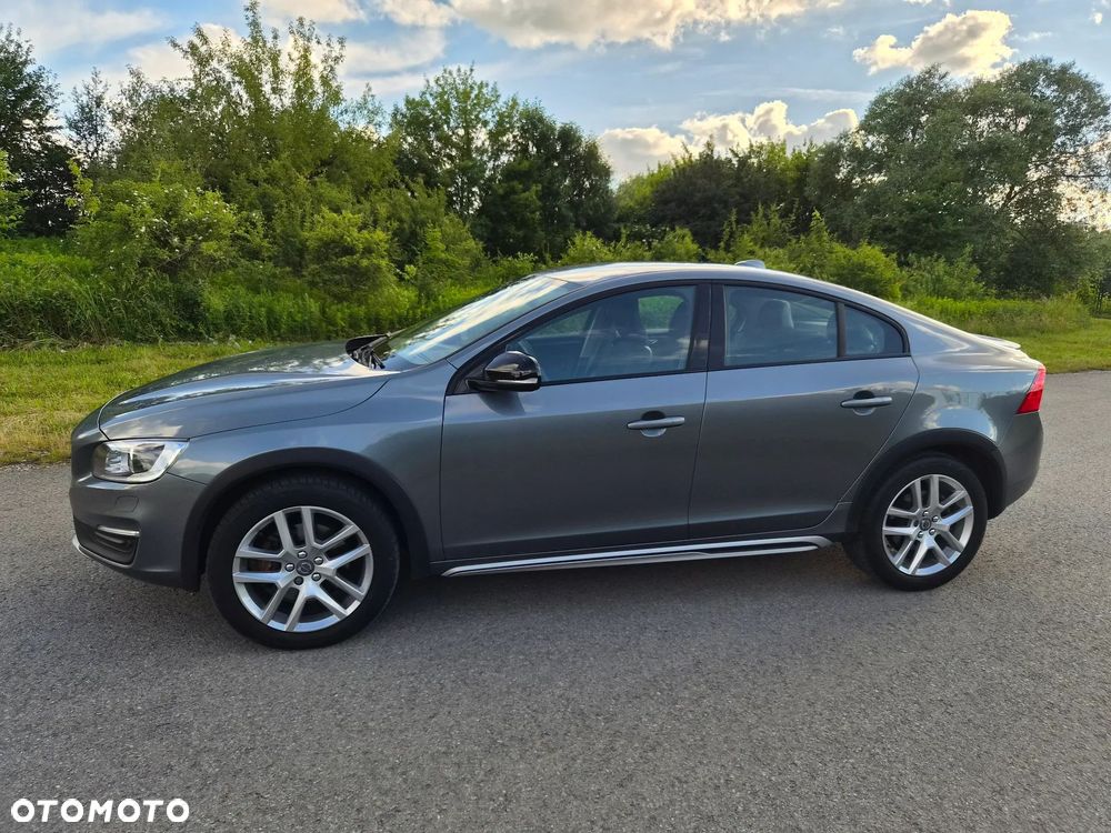 Volvo S60 T5 Drive-E Dynamic Edition (Momentum) - 6