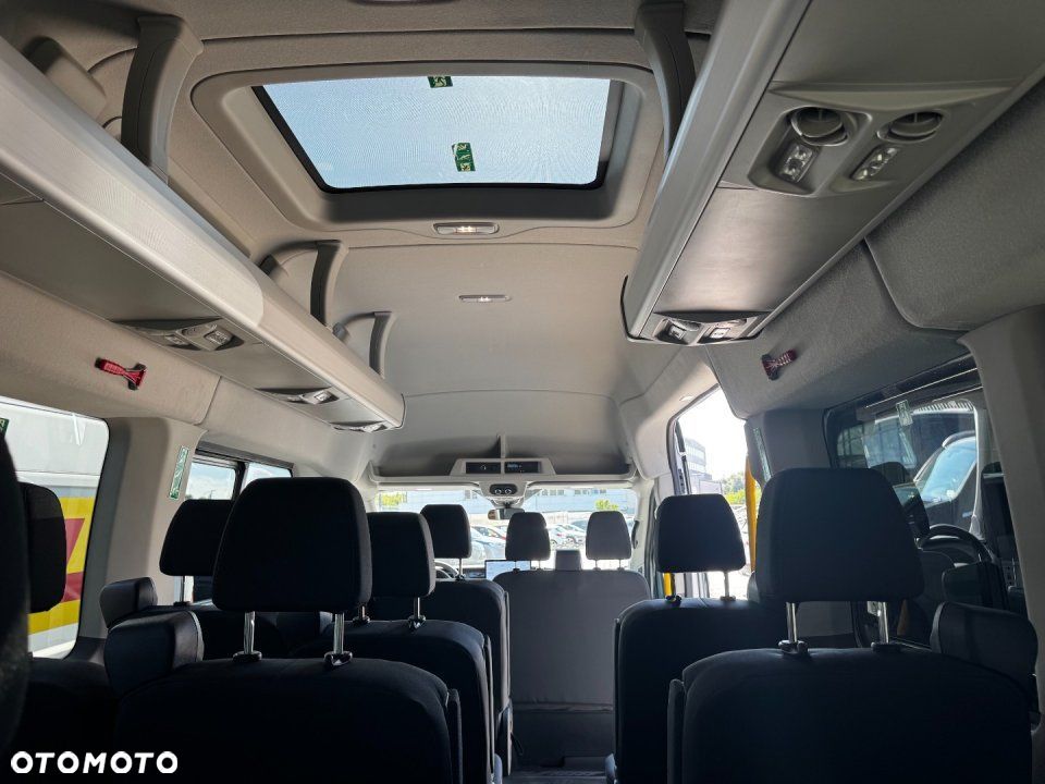 Ford Transit - 11
