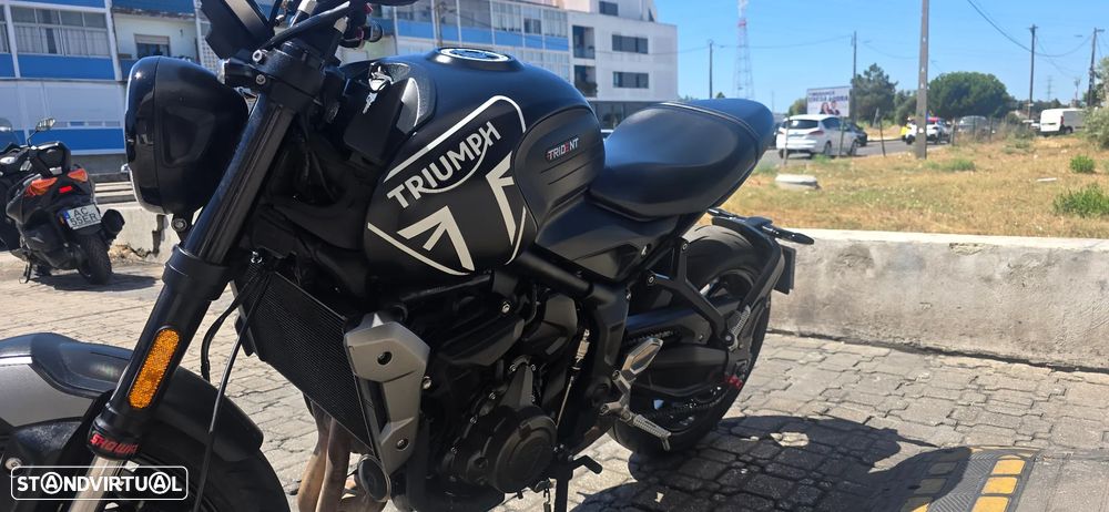Triumph Trident 660 - 9