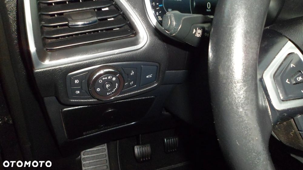 Ford S-Max 2.0 TDCi Titanium - 20
