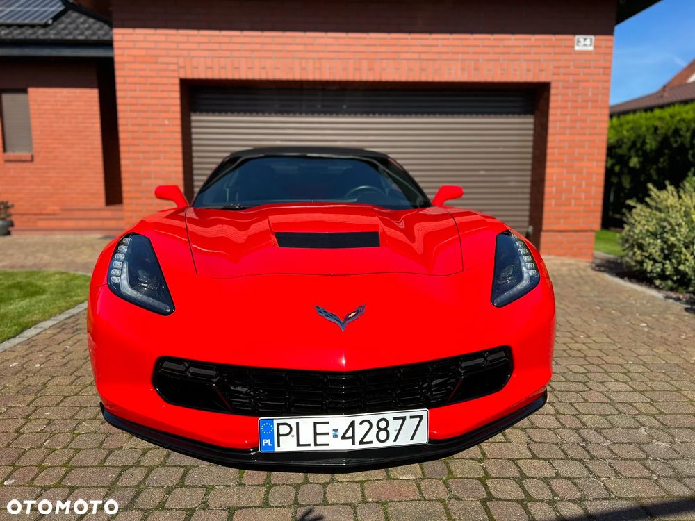 Chevrolet Corvette - 4