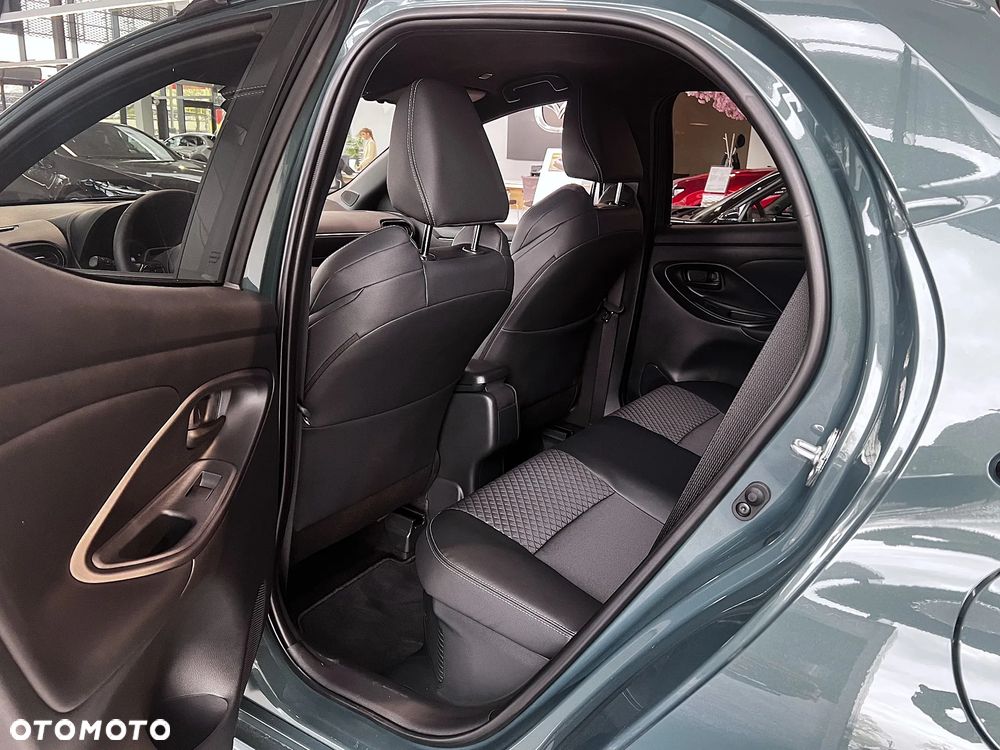 Mazda 2 Hybrid 1.5 Homura CVT - 11