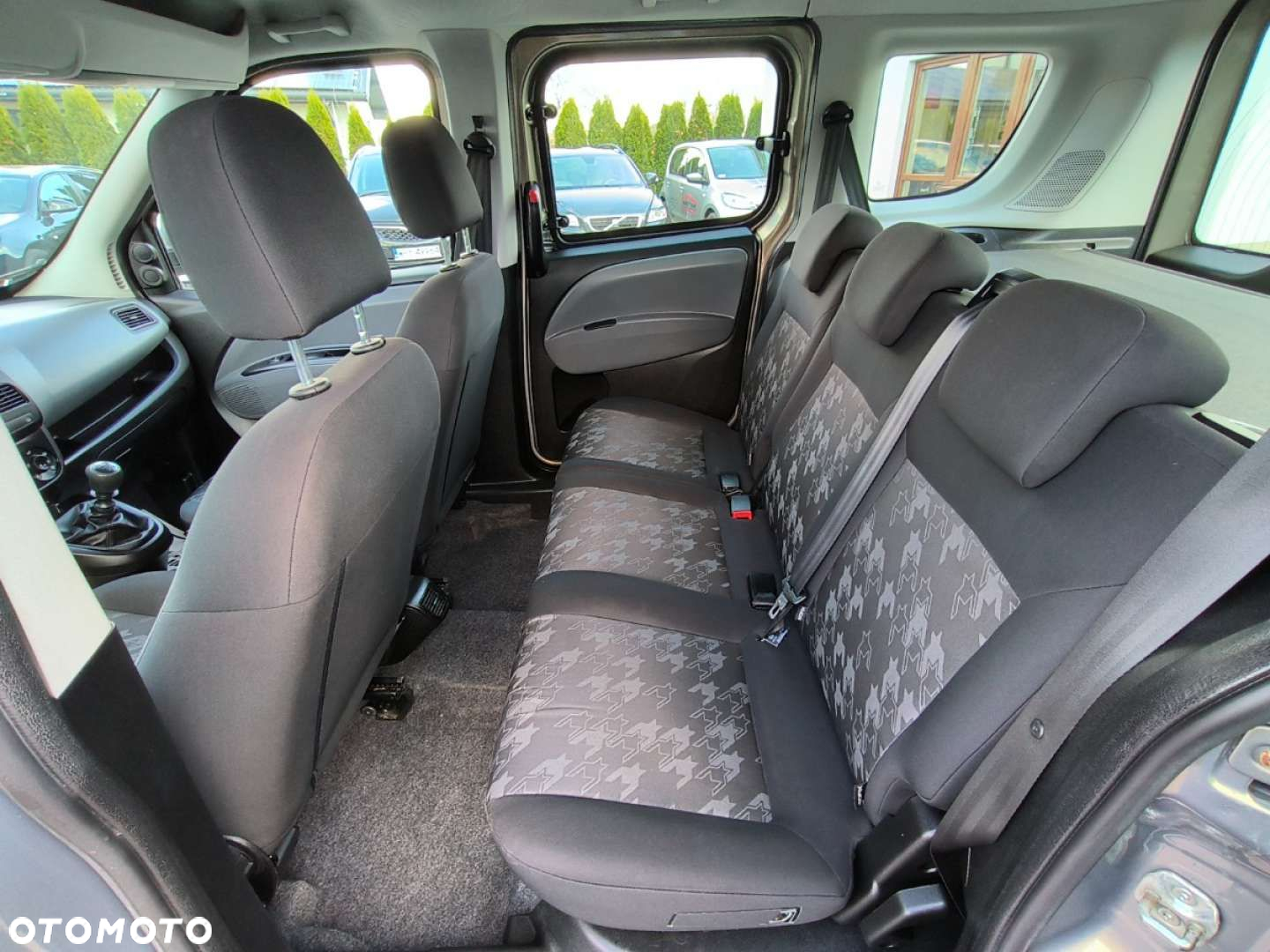 Opel Combo - 12