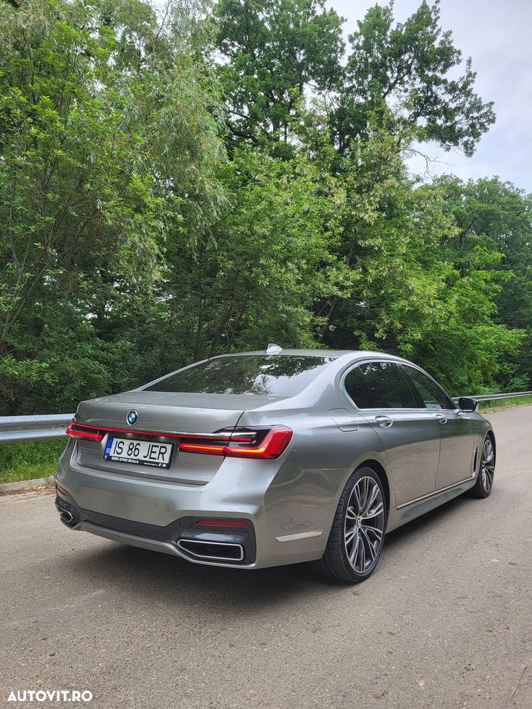 BMW Seria 7 - 8