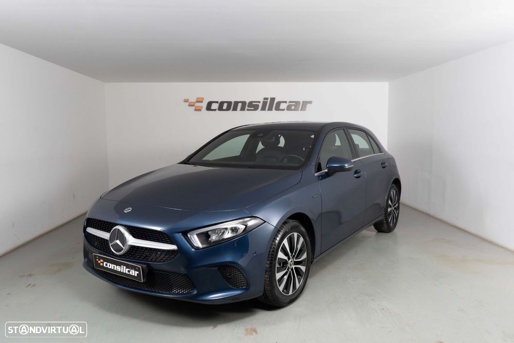 Mercedes-Benz A 250 e Progressive - 2