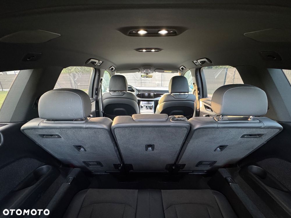 Audi Q7 50 TDI mHEV Quattro S Line Tiptr - 12