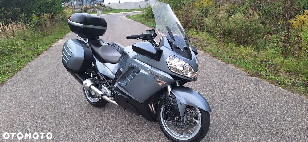 Kawasaki GTR - 1
