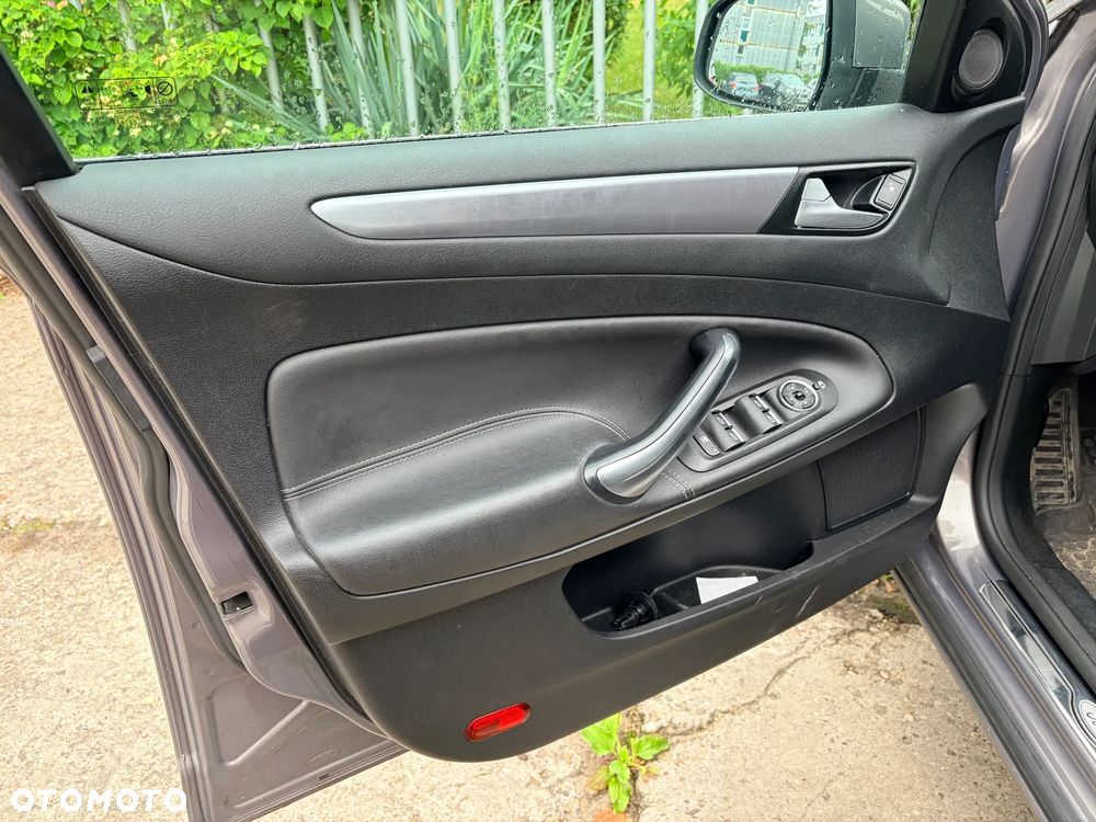 Ford Mondeo 2.0 EcoBoost Titanium - 15