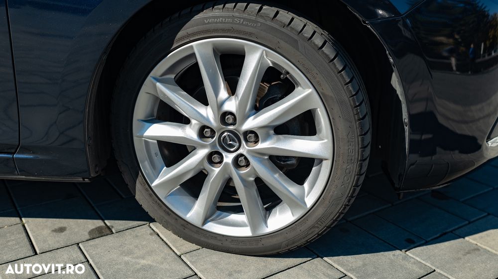 Mazda 3 SKYACTIV-D 150 Exclusive-Line - 32