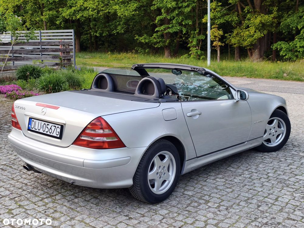 Mercedes-Benz SLK 200 Kompressor - 12