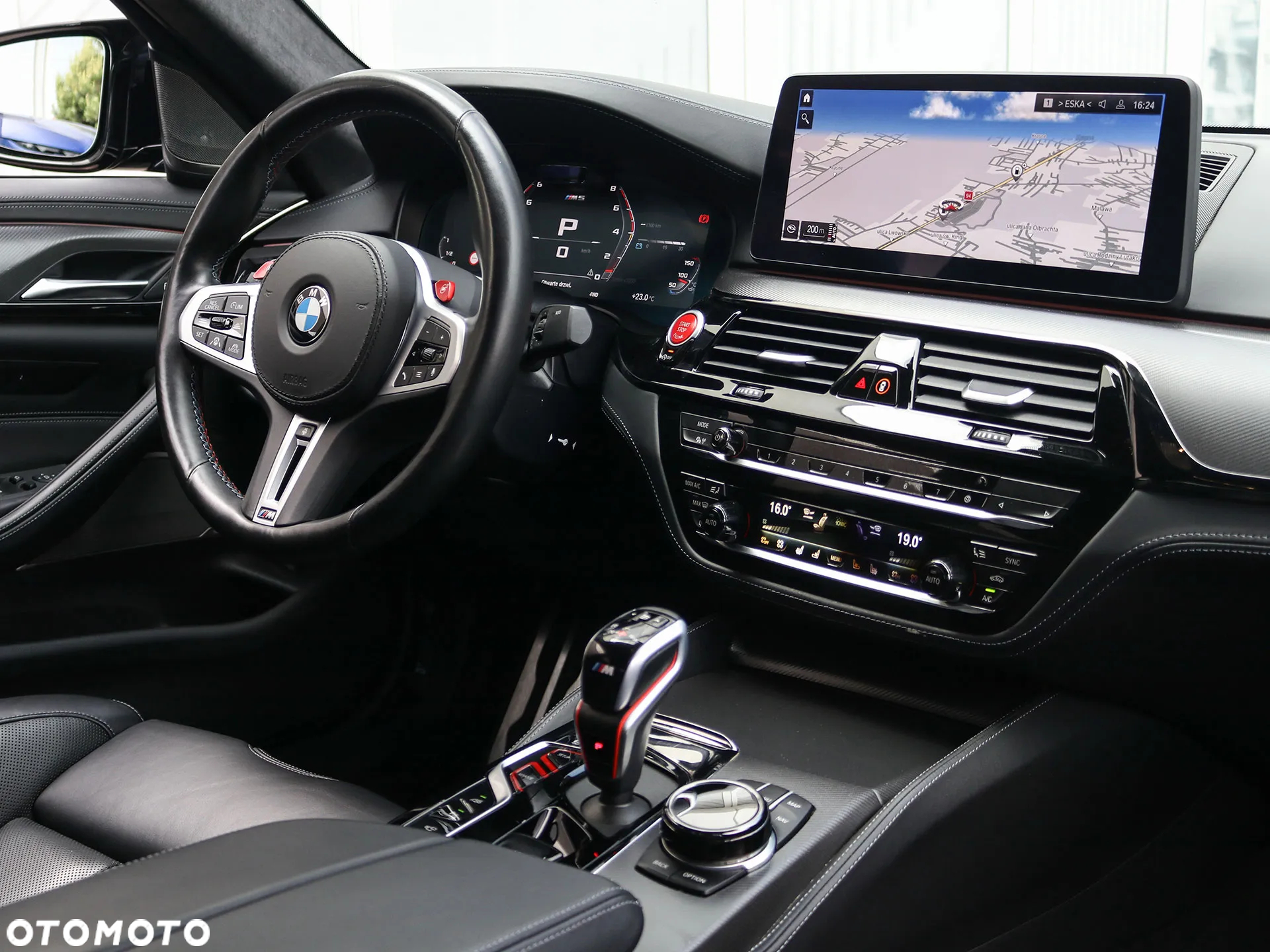 BMW M5 Competition - 30
