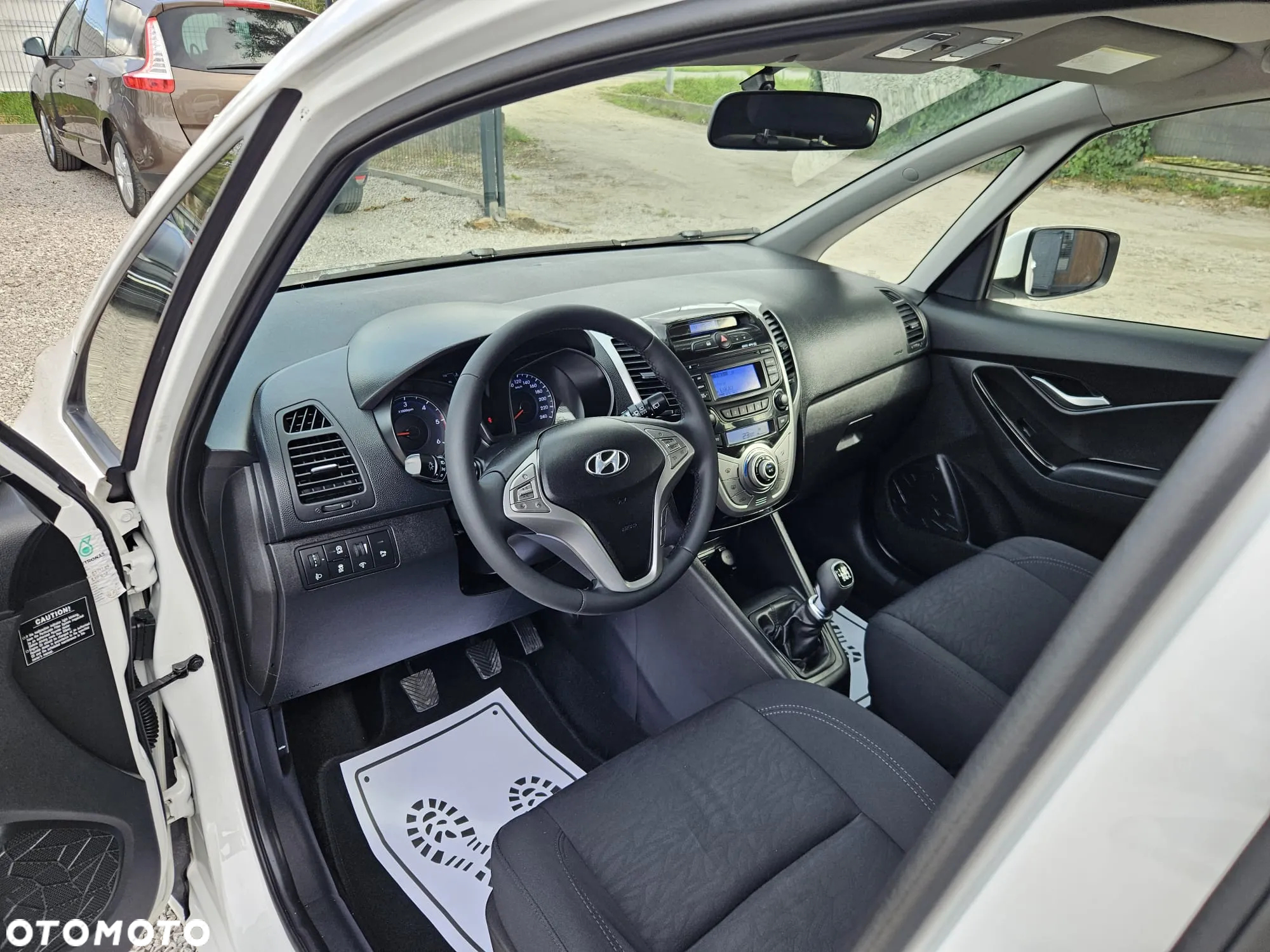 Hyundai ix20 1.6 CRDi blue Style - 18