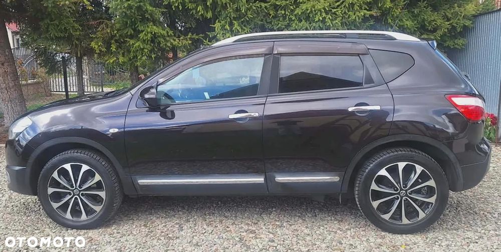 Nissan Qashqai 1.6 Tekna - 1