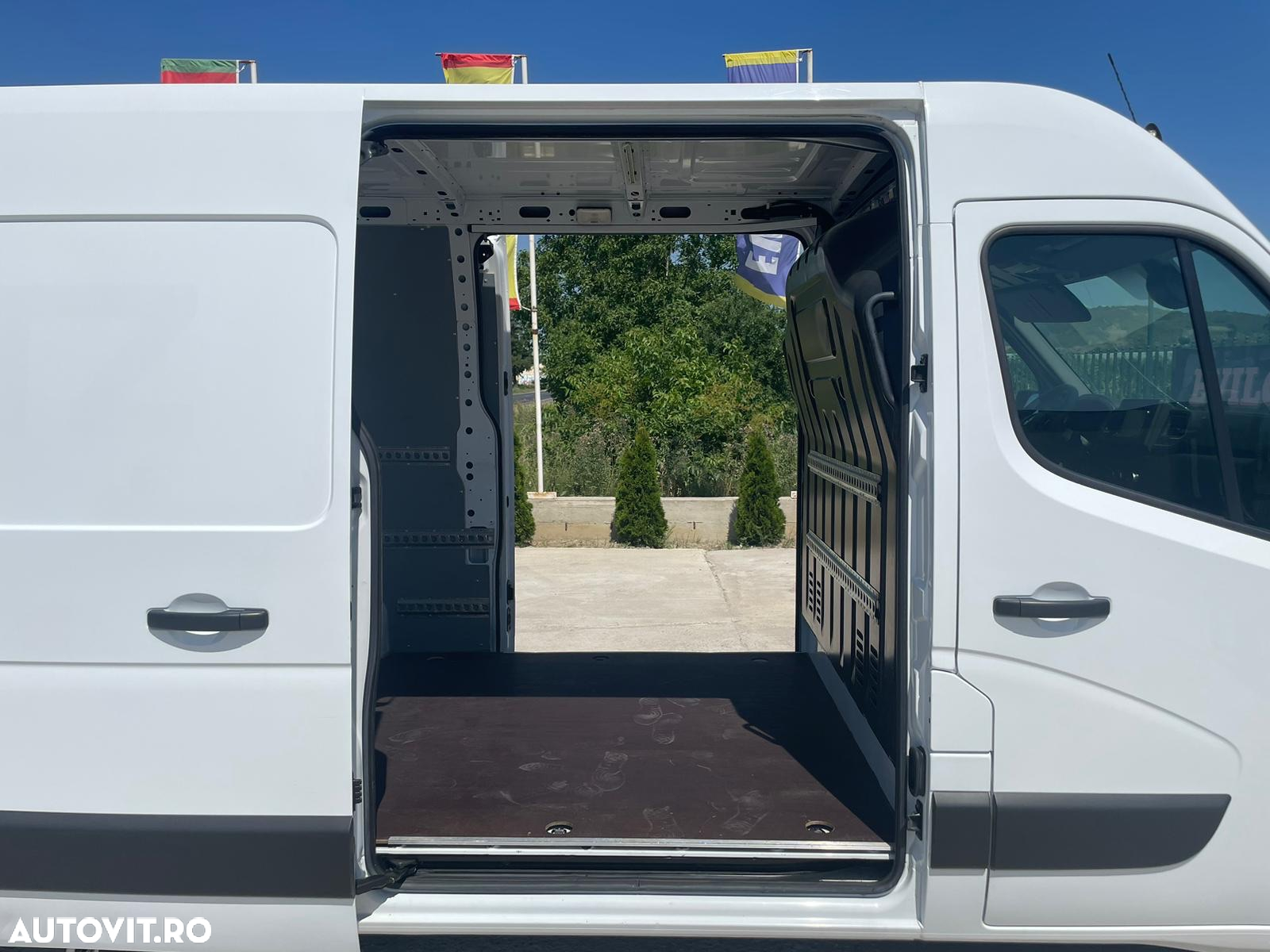 Renault Master LIFT SPATE USA DUBLA LATERALA - 3
