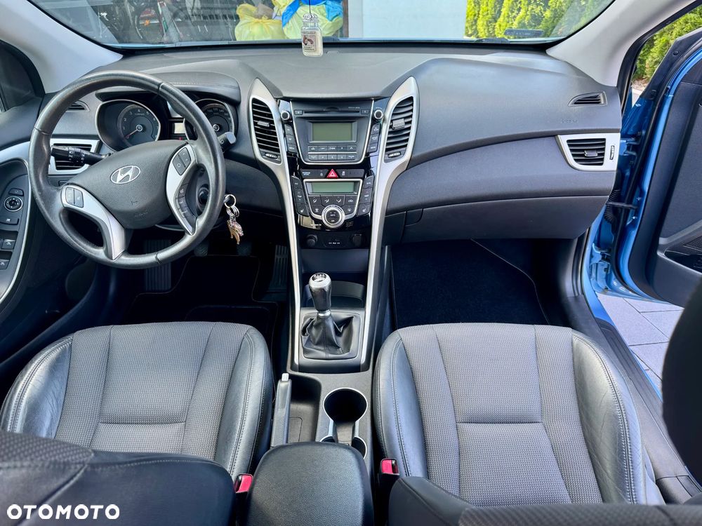 Hyundai i30 - 17