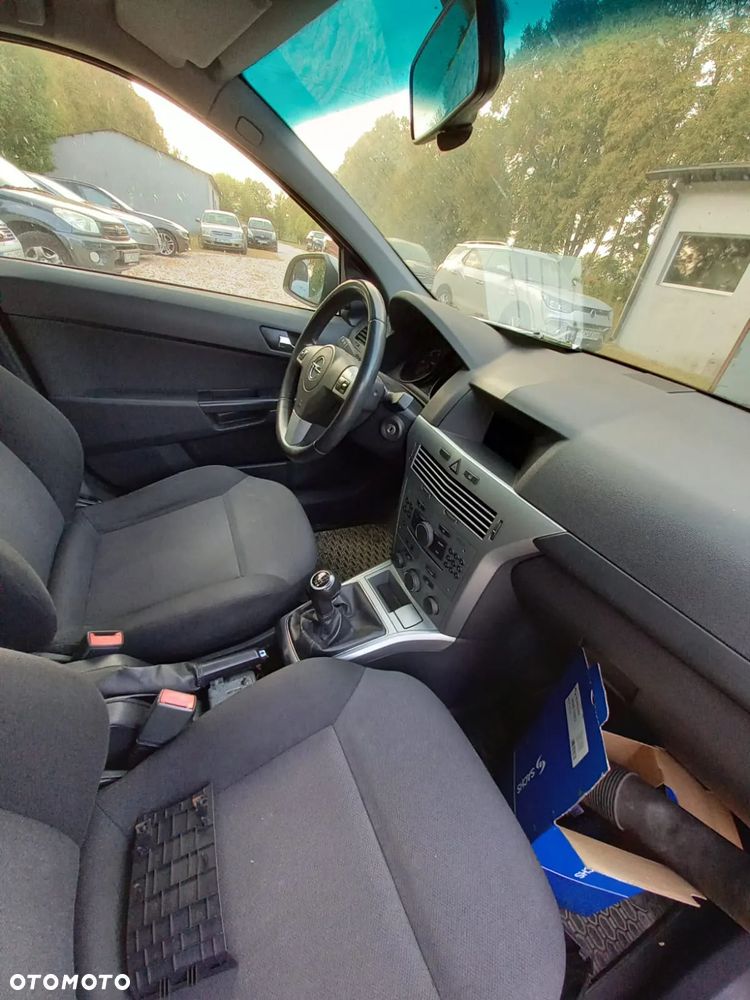 Opel Astra III 1.7 CDTI - 8
