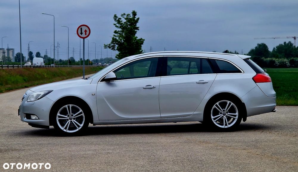 Opel Insignia 2.0 Turbo - 16