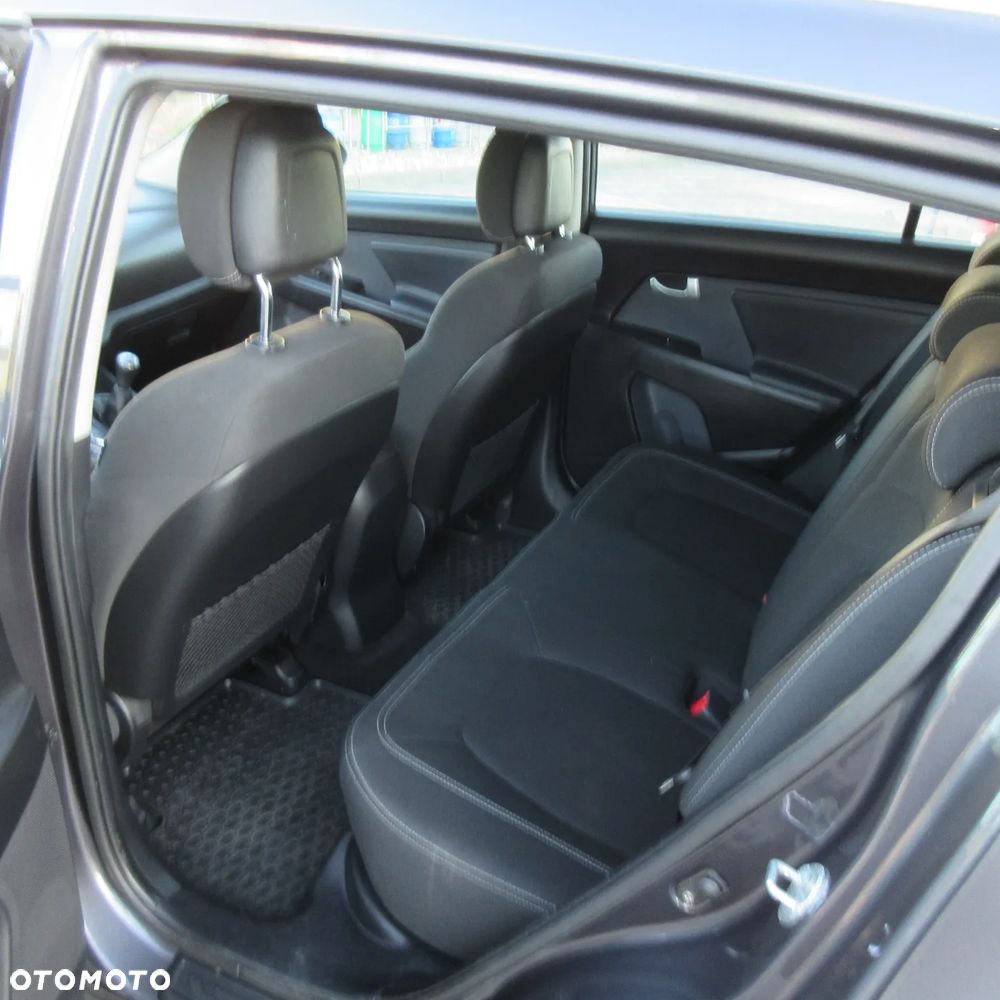Kia Sportage 2.0 L 2WD - 25